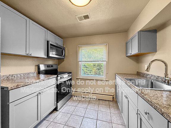 2nd image of 817 Hilltop Ave Ext #C