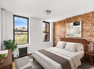 20 Cornelia St APT 9, New York, NY 10014