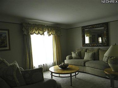 3rd image of 13616 Royal Blvd