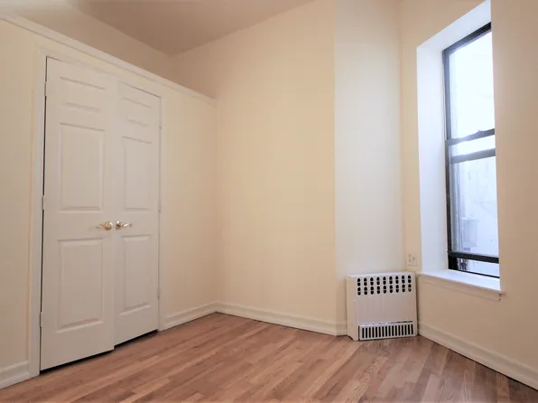 212 West 104th Street 1D image 4 of 5