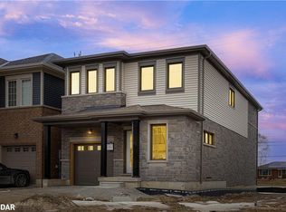 29 Harvest Cres, Barrie, ON L9J0T3