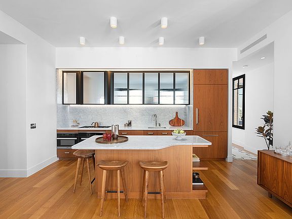 2nd image of 110 Charlton St APT 19D