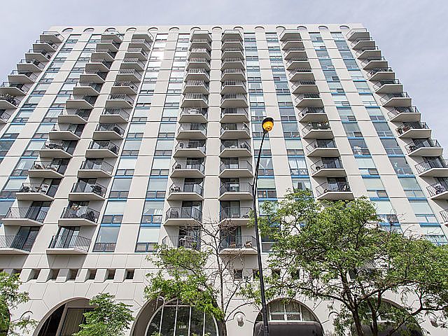 1st image of 1250 N La Salle Dr APT 1403