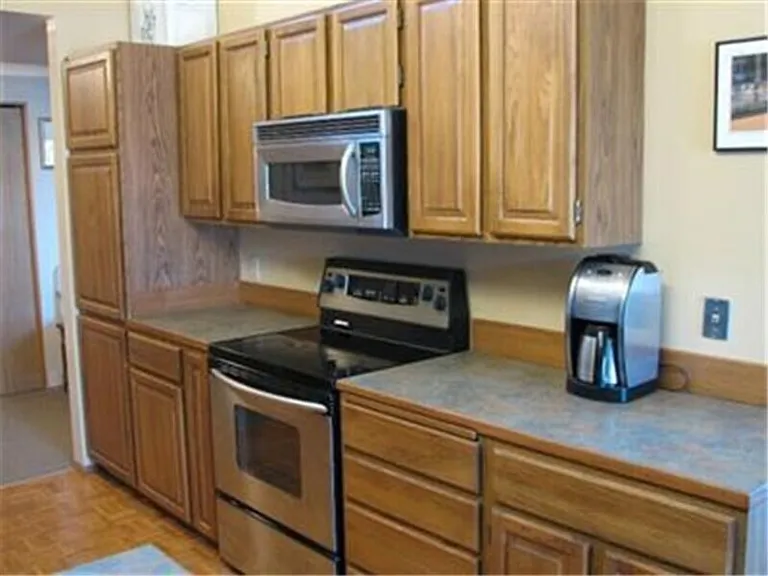965 W Nickerson St #41 — Photo 6