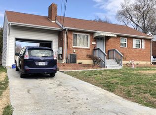 1690 Rosedale Ct, Woodbridge, VA 22191