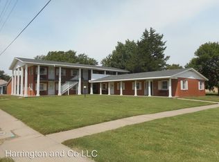 523 Chestnut St APT 3, Halstead, KS 67056