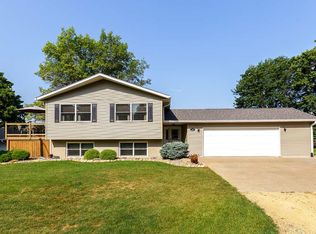 126 S 3rd St, Long Grove, IA 52756