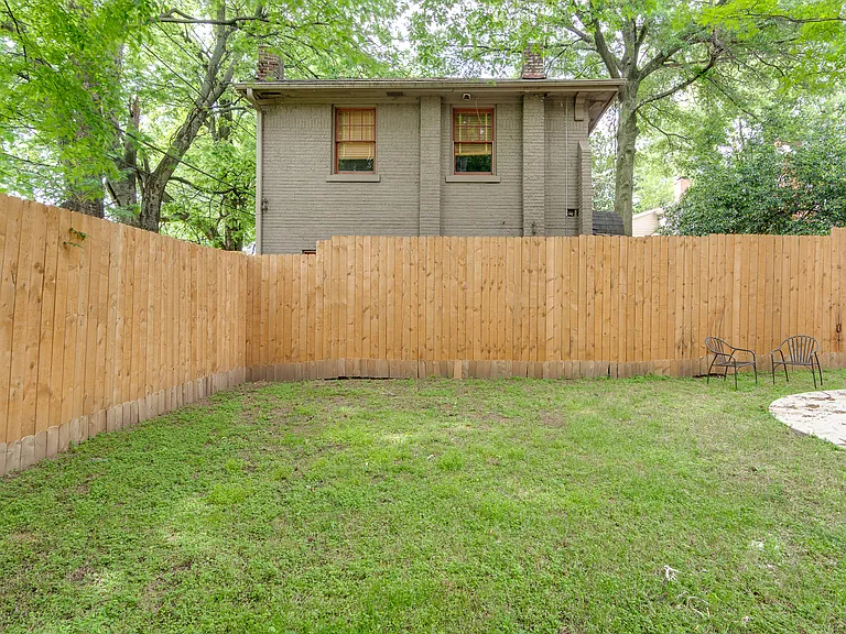 186 S Belvedere Blvd — Photo 39