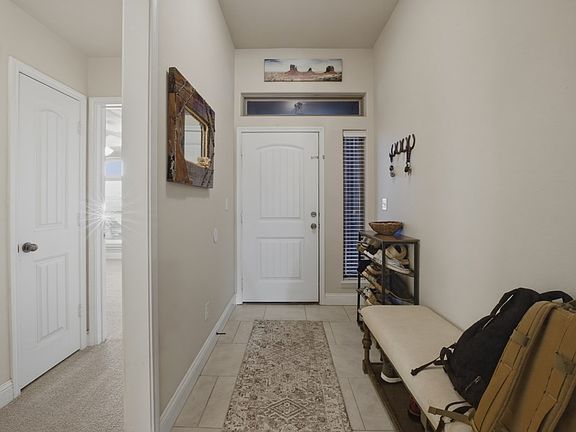 4th image of 9908 Aloe Ct