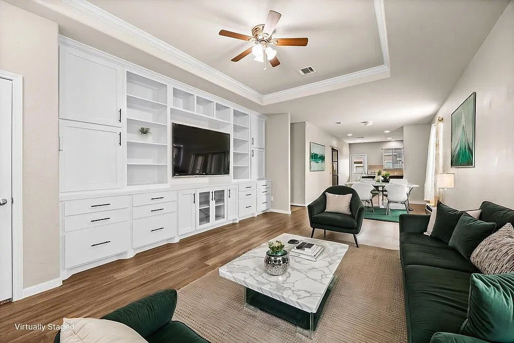 3 bed, 1450 sqft, $2,200 — Photo 4
