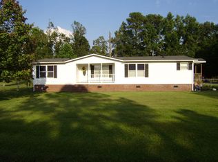 1417 Cobblestone Dr, Kinston, NC 28504