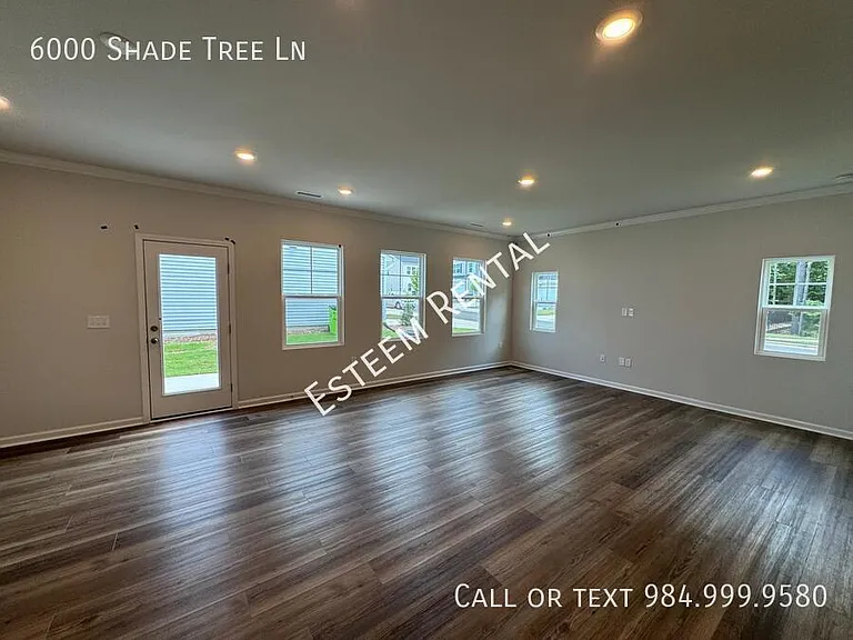 6000 Shade Tree Ln — Photo 9