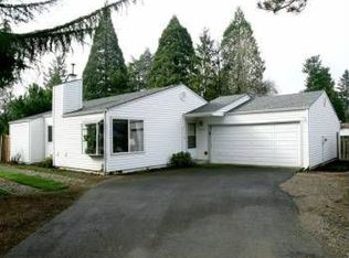 7676 SW Taylors Ferry Rd, Tigard, OR 97223