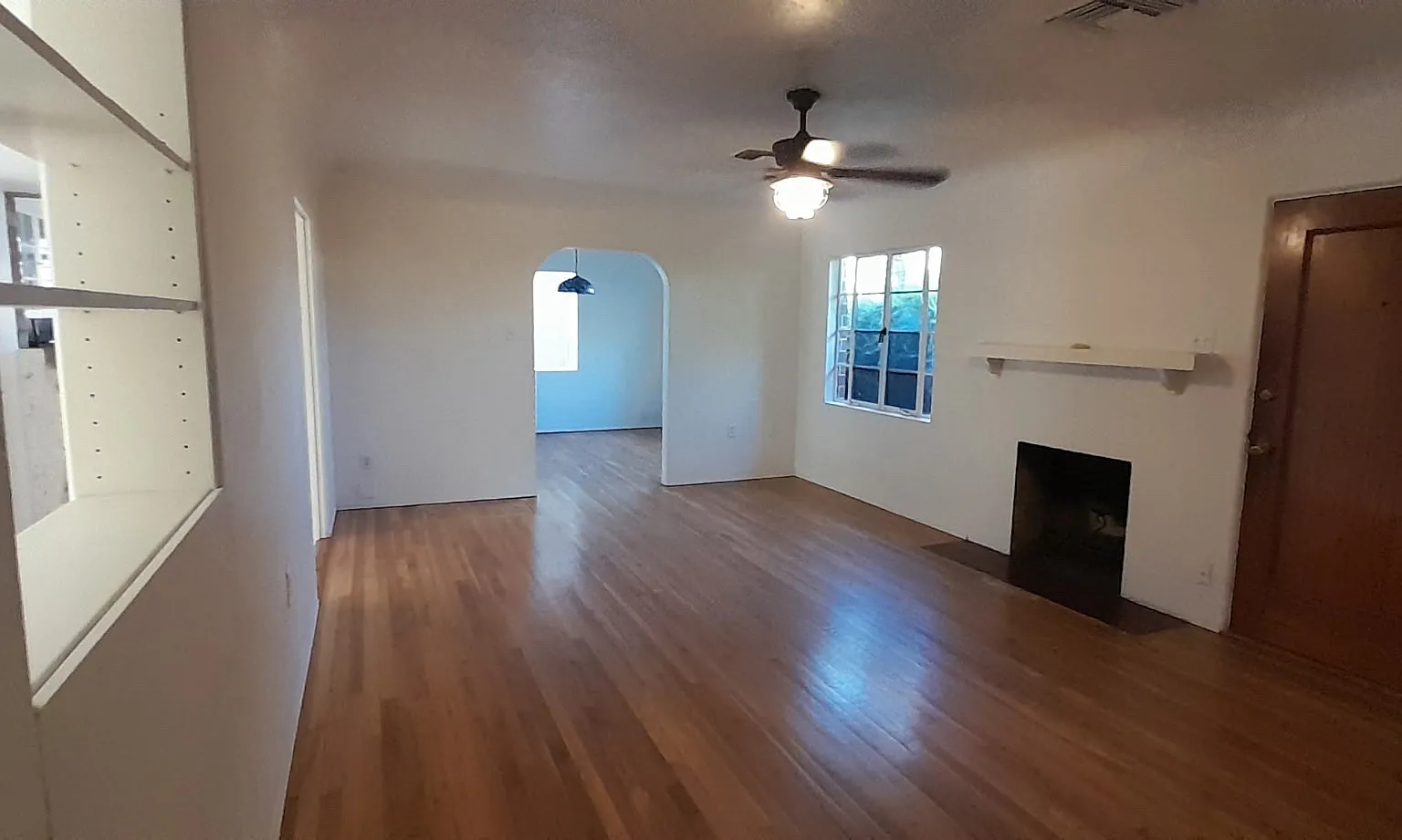 1022 S Maple Ave — Photo 4