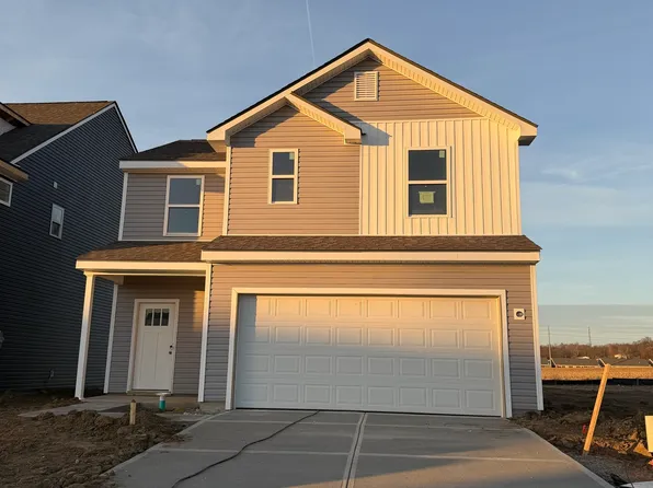 1680 E Marcile Dr, Martinsville, IN 46151