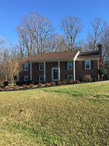 131 Bob Cir Photo 1