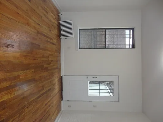 Rented by New York Residence | media 34