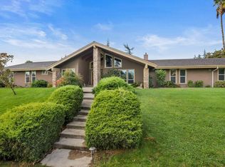 8812 N Oaks Dr, Oakdale, CA 95361
