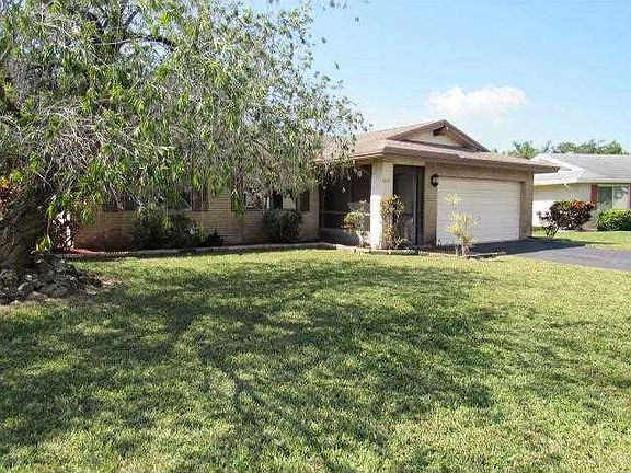2nd image of 8207 NW 98th Ave