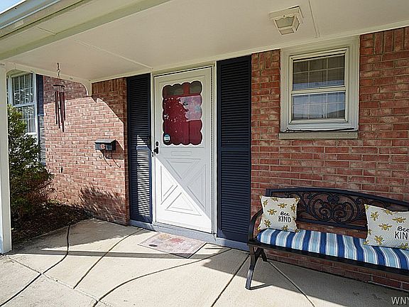 2nd image of 168 French Lea Rd