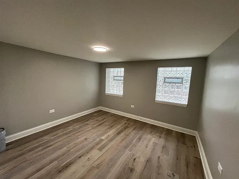 4048 N Richmond St #B — Photo 3