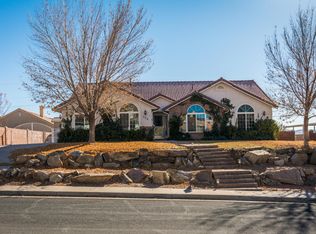 334 E Foothill Dr, Washington, UT 84780