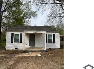 5293 Airview Rd, Memphis, TN 38109