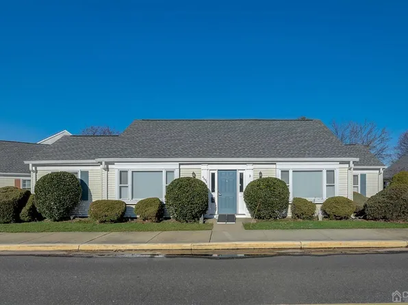 464 New Haven Way #C, Monroe Township, NJ 08831