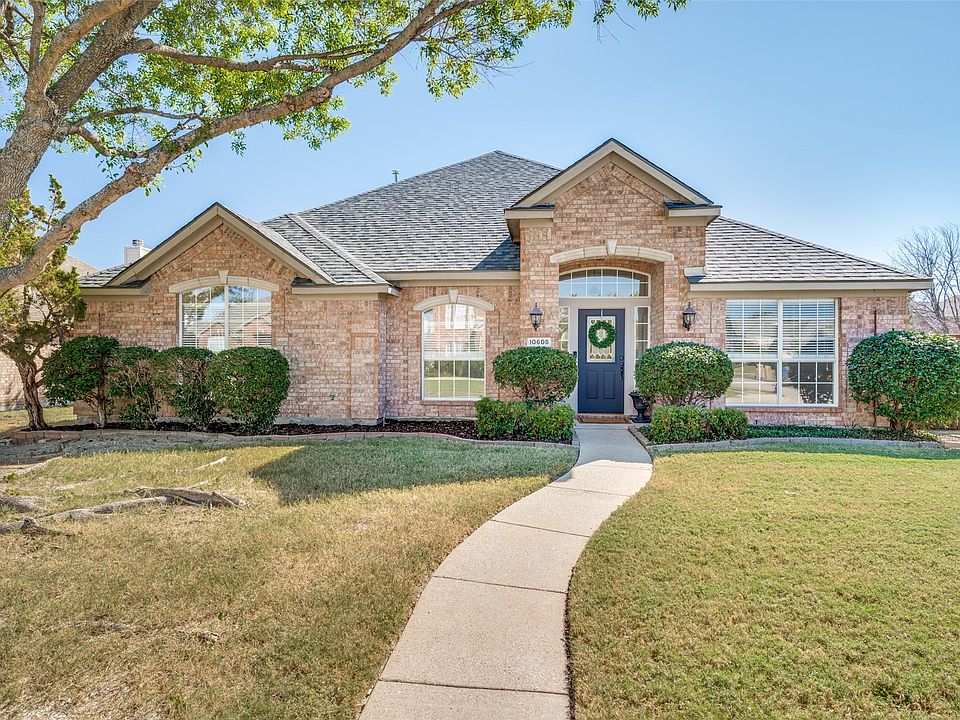 1st image of 10605 River Oaks Dr