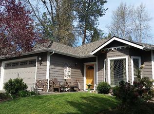 1220 NW B St, Grants Pass, OR 97526