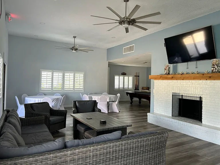 14750 Beach Blvd #4 — Photo 13