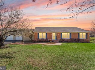 13840 Barnhouse Pl, Leesburg, VA 20176