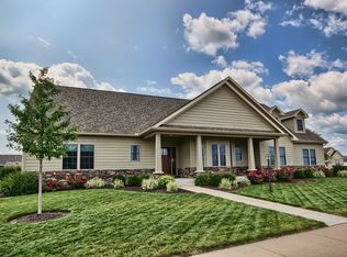 2633 Wadsworth Ln, Urbana, IL 61802