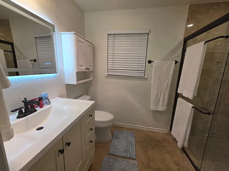 1805 Eastfield Dr — Photo 5