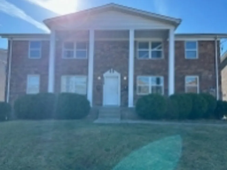 4809 Saddlebrook Ln
