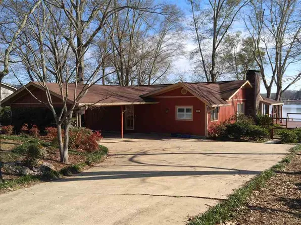 240 Cove Dr, Pell City, AL 35128