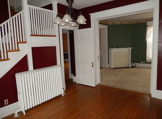 222 W Main St, Clinton, IL 61727