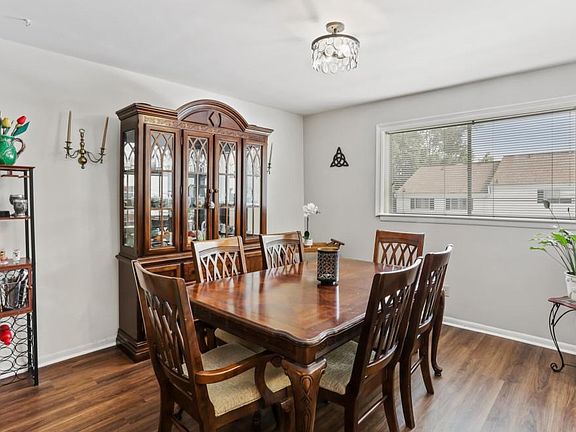 5th image of 7307 Cardigan Cir