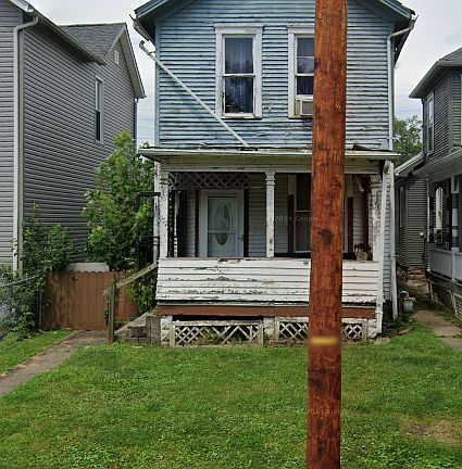 2nd image of 1425 Central Ave