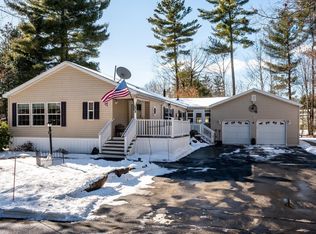 33 Temple Dr, Rochester, NH 03868