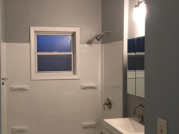 3rd image of 18804 Ironwood Ave #4