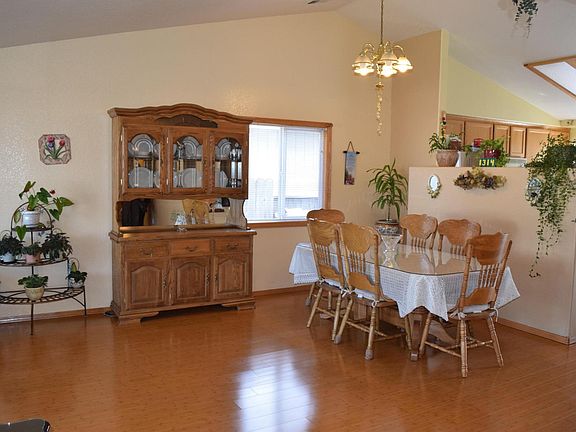 3rd image of 1314 Fernwood Dr