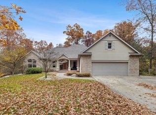 5240 Brookestone Dr NE, Rockford, MI 49341