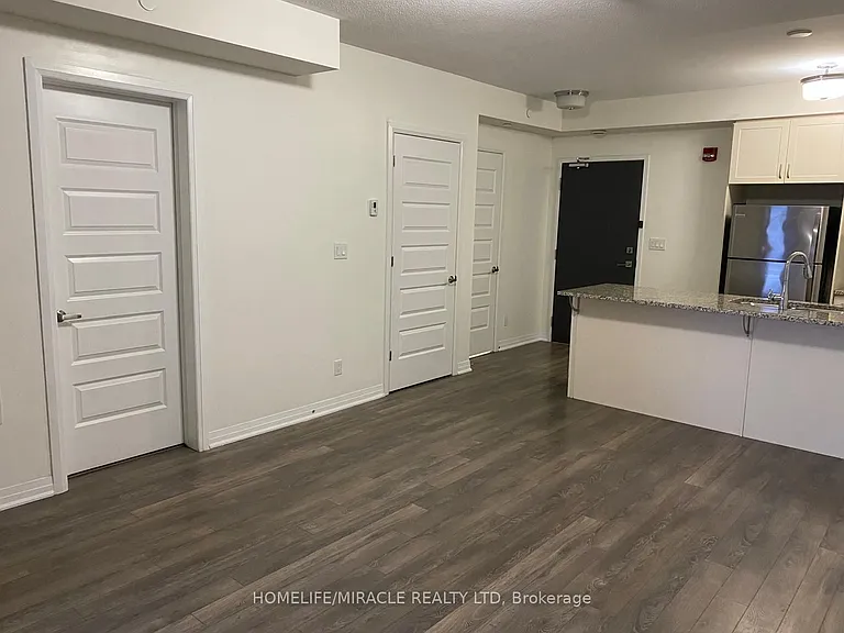 2 Adam Sellers St #501 — Photo 14