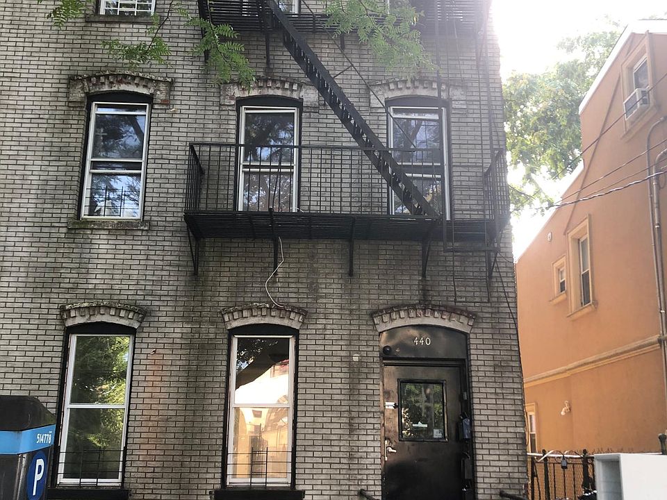 1st image of 440 Saint Marks Pl #2