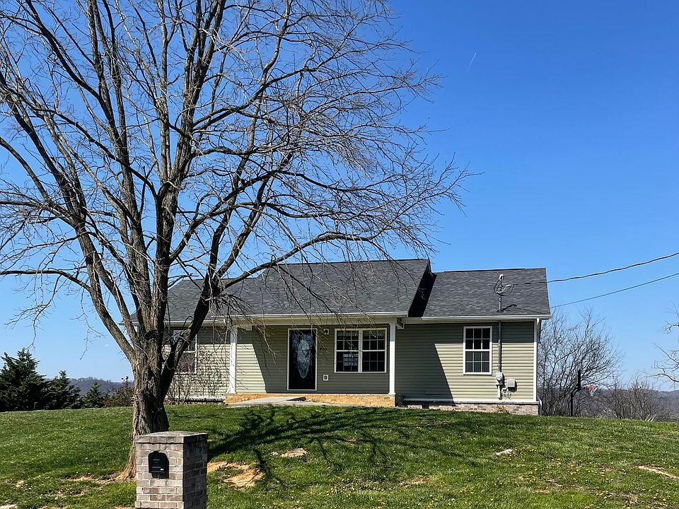 1st image of 700 Privet Dr