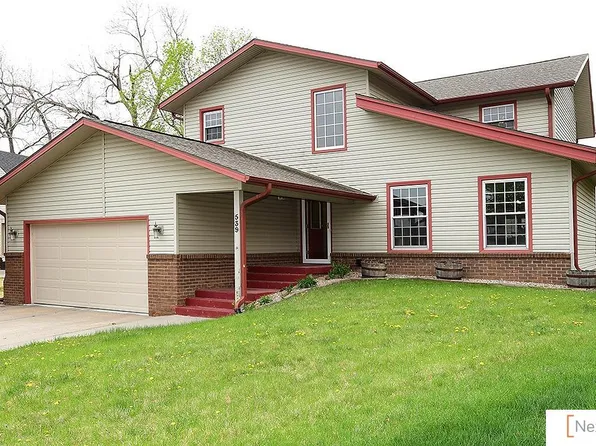 539 W Keating Cir, Lincoln, NE 68521
