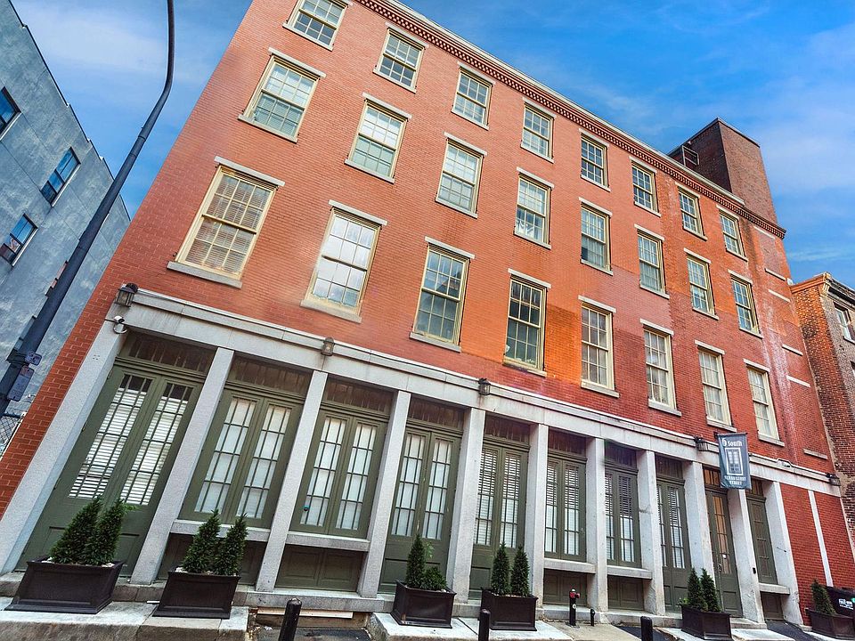 1st image of 6-10 S Strawberry St #13