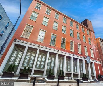6-10 S Strawberry St #13, Philadelphia, PA, 19106
