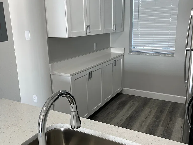 Spring Lake Apartments — Photo 115